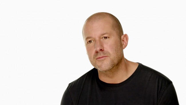 Apple'ın gerçek kahramanı Jonathan 'boynum hep bükük' Ive.