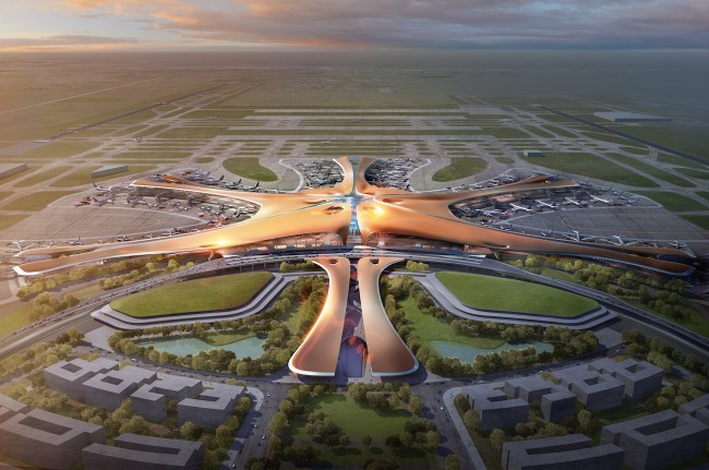 Yılda 45 milyon yolcunun gelip geçeceği Pekin havaalanı 130 futbol stadı büyüklüğünde olacak.