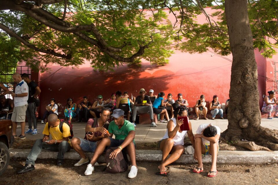 CUBA_INTERNET_028.0