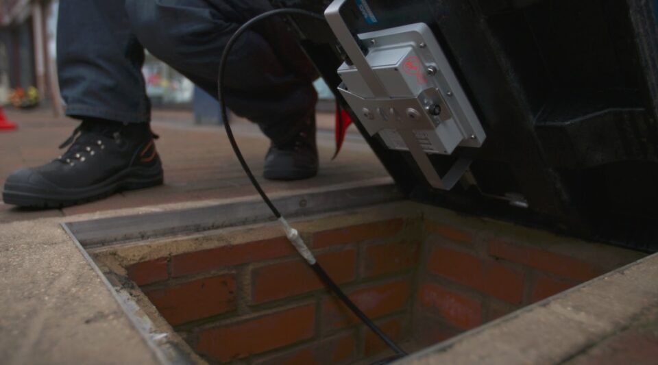 Manhole_cover_2
