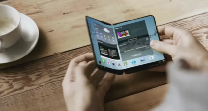 Samsung’dan katlanabilir akıllı telefon