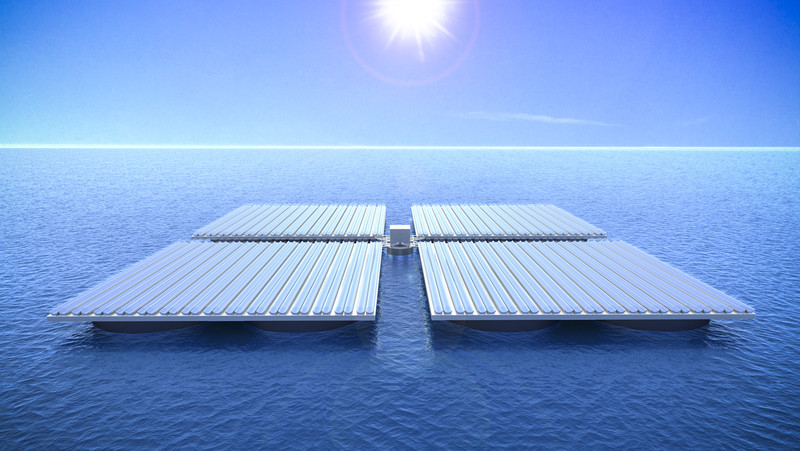csm_HELIOFLOAT_ueber-Wasser-liegende-Plattform_bab66bd6ad