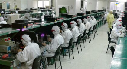 Robotlar 60 bin işçiyi ‘yedi’