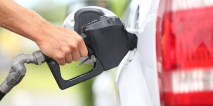 Norveç petrollü araçlarla vedalaşıyor