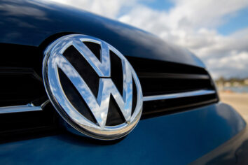 VW müşterilerine 7 bin dolar ödeyecek
