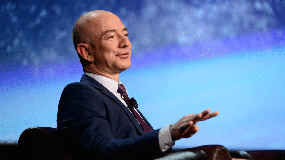 10 yıl kadar önce Amazon Web Servisleri için 'Bu iş bir gün bize çok iyi gelecek' diyen CEO Jeff Bezos 