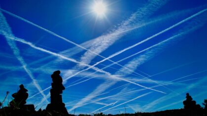 Chemtrails (kimyasal iz) iddiaları gerçek değil