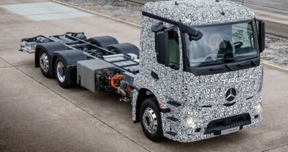İlk elektrikli kamyon Mercedes’ten geldi