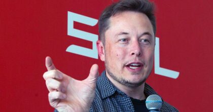 Elon Musk’tan vatandaşlık maaşı çağrısı