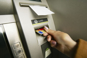 ATM’yi ayırt edemeyen banka hırsızları