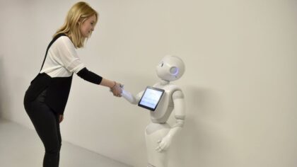 2050’ye kadar robotlarla evlilik yasal olabilir