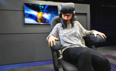IMAX ilk sanal gerçeklik sinema salonunu açtı