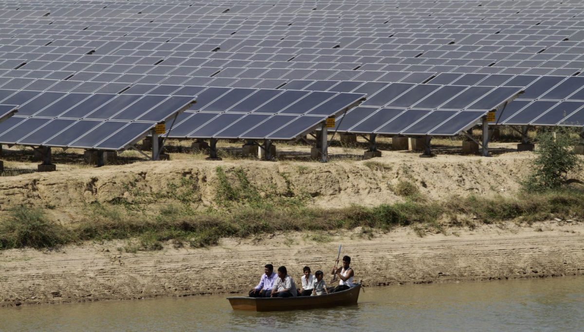 Dünyanın en büyük güneş enerjisi santrali Hindistan’da