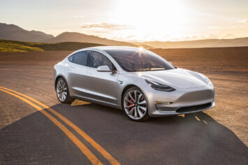 Tesla’nın değeri Ford’u geride bıraktı