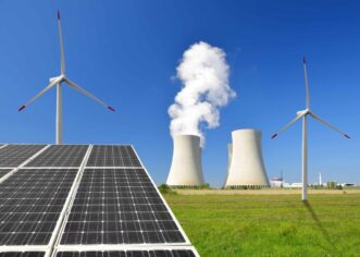 İsviçre nükleer enerjiden vazgeçiyor
