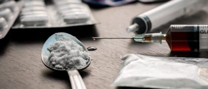Eroin ve afyon bağımlılığına karşı yeni bir aşı geliştirildi