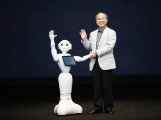Her taşın altından SoftBank çıkıyor