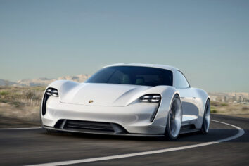 Porsche’nin elektriklisi 2019’da satışa sunulacak