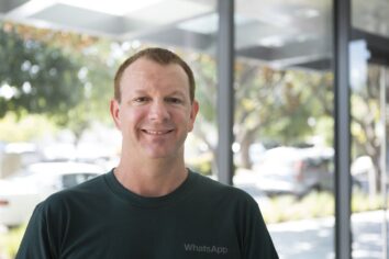 Whatsapp Kurucu Ortağı Brian Acton vakıf kuruyor