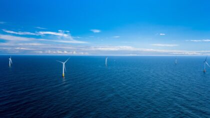 Dünyanın ilk yüzen rüzgar enerjisi çiftliği İskoçya’da kuruldu