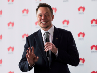 Tesla dünyanın en büyük bataryasını üretiyor