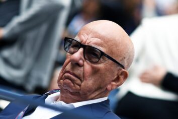 Murdoch’tan Facebook’a ‘içeriğe para ödeyin’ çağrısı