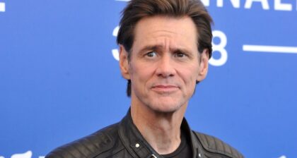 Oyuncu Jim Carrey, Facebook hesaplarımızı kapatmamızı istiyor