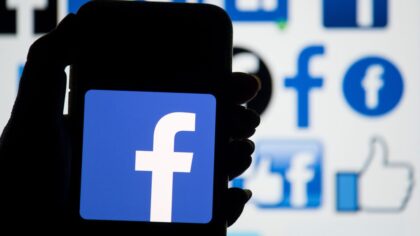 Facebook’a yeni mahremiyet ayarları eklendi