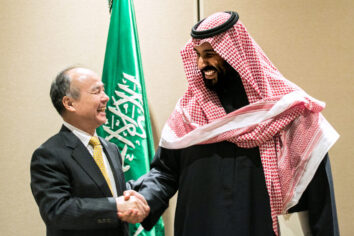 Suudi Arabistan ve SoftBank dünyanın en büyük güneş çiftliğini kuruyor