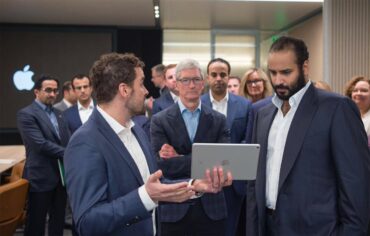Suudi Arabistan veliaht prensi Apple ve Google’ı ziyaret etti