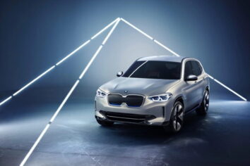 BMW’nin elektrikli geleceğe ilk adımı: Concept iX3