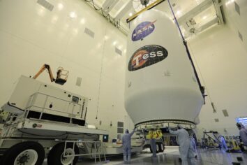 NASA’nın öte gezegen keşif uydusunun fırlatılışı ertelendi