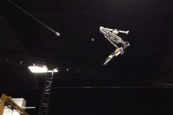 Akrobatik robot: Stickman