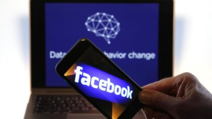 Facebook ‘veri hırsızı’ olabilecek 200 uygulama tespit etti