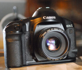 Canon son filmli kamerasının satışını sona erdiriyor