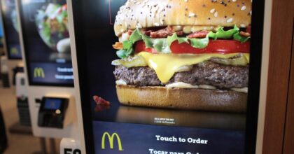 McDonald’s binlerce restoranında kiosklu sisteme geçecek