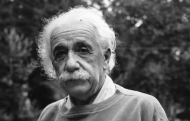 Einstein’ın günlüklerinden sızan sürprizler