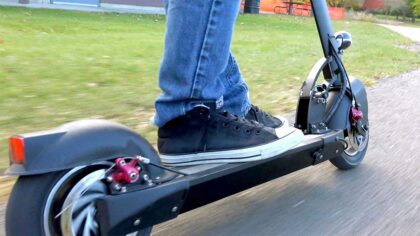 Elektrikli scooter dünyaya yayılıyor