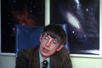 Stephen Hawking’in kara delik hakkındaki son makalesi paylaşıldı