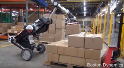 Boston Dynamics’in yeni devekuşu robotu
