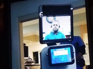 Yaşlı adam kısa süre içinde öleceğini robottan öğrendi