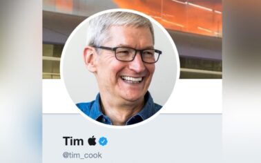 Tim Cook yeni adını kabullendi