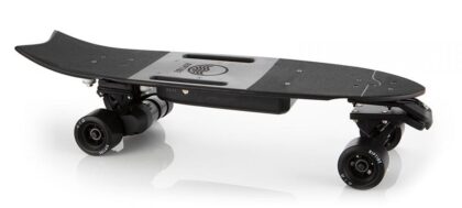Riptide, R1 Black isimli yeni bir elektrikli kaykay geliştirdi