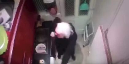 Julian Assange’ın büyükelçilikteki güvenlik kamerası görüntüleri