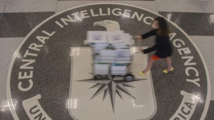 CIA’in bilgilerini sızdırmakla suçlanan adam 50 milyar Dolar tazminat istiyor