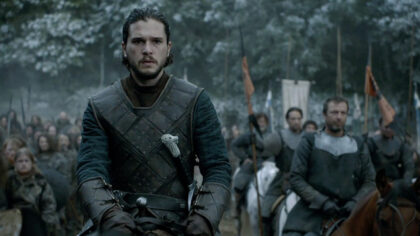 Game of Thrones setinde şimdi de su şişesi unutuldu