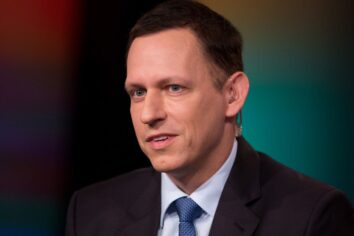 Peter Thiel, “FBI ve CIA Google’ı soruşturmalı”