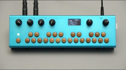 Raspberry Pi ile çalışan taşınabilir synthesizer