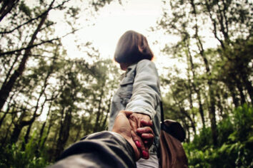 İlişkilerde romantik akşam yemeklerini unutun, doğada geçirilen buluşmalara yer verin